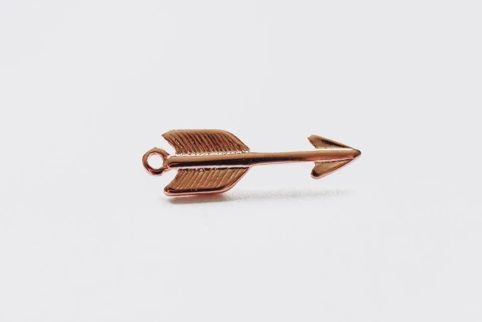 Vermeil Rose Gold Arrow Charm- 18k gold plated over Sterling Silver, Gold Feather Arrow Pendant, Gold Arrowhead Charm, Arrowhead, Wholesale